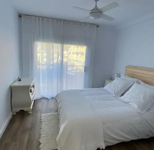 Daire Primera Linea De Mar En